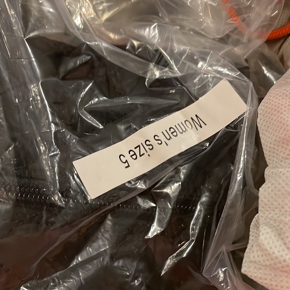 ThermalStep Heated Slippers - Picture 10 of 13